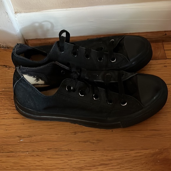 Converse shoes all black - Picture 2 of 3